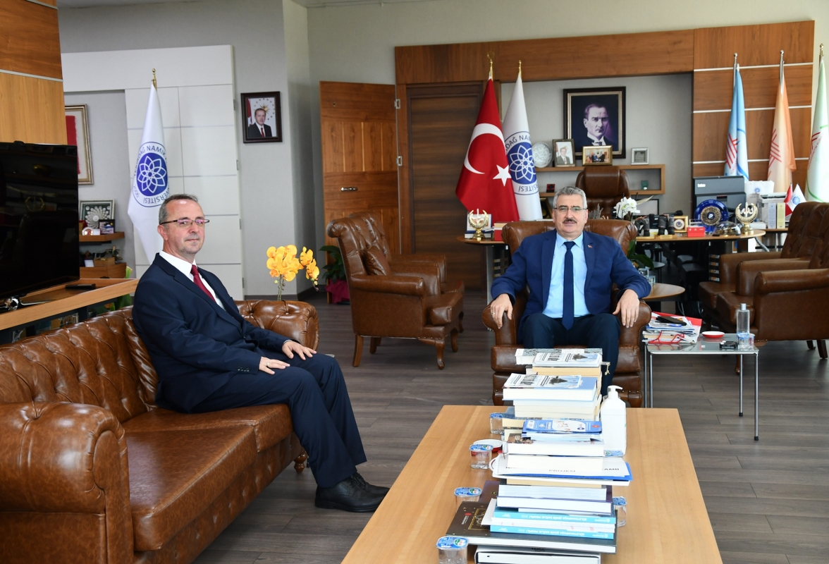 Namık Kemal Üniversitesi1